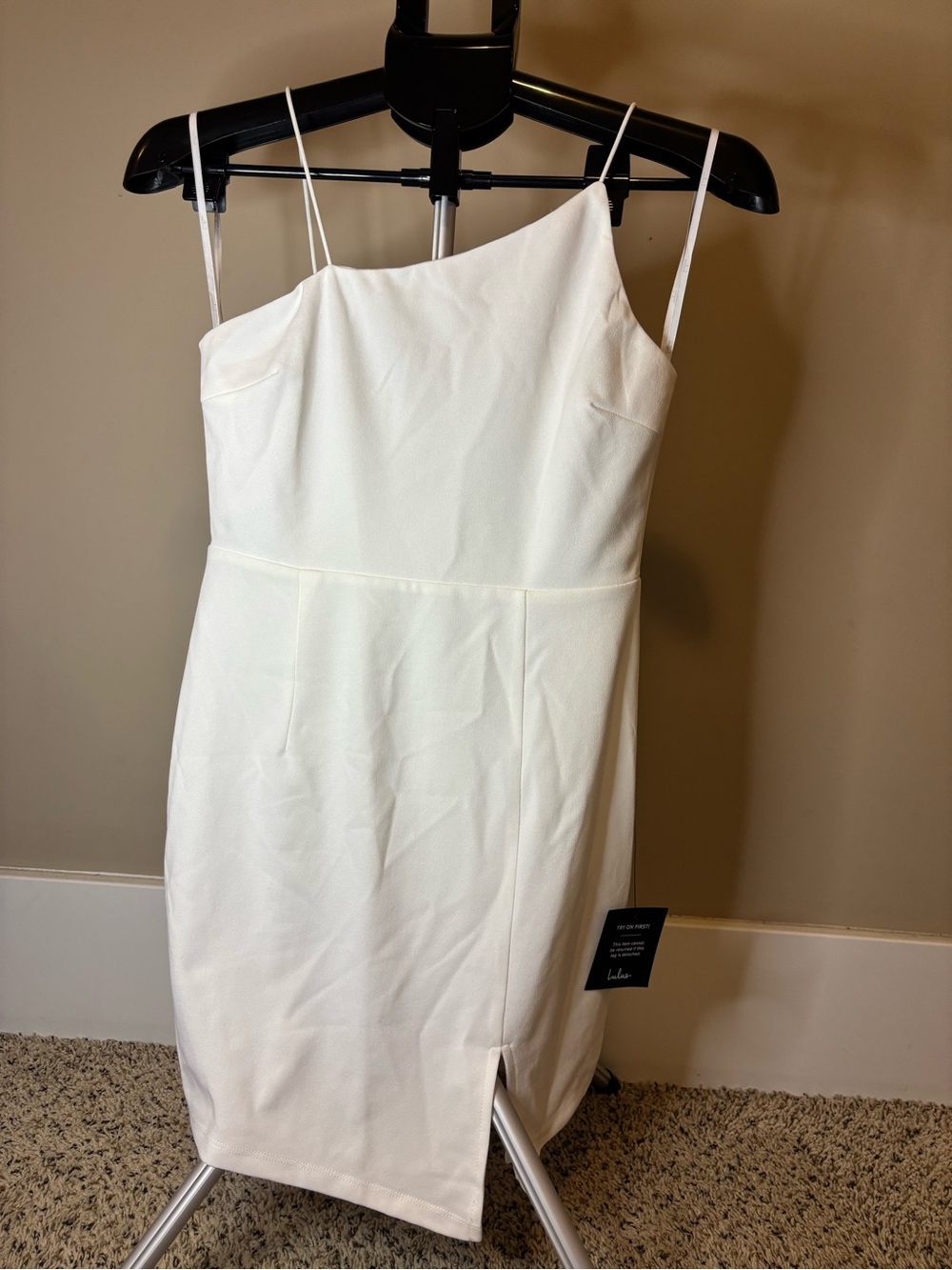 Lulu’s White Mini Dress Women’s M Spaghetti Strap Fitted Cocktail Party NWT